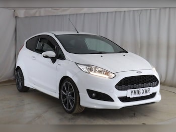 Used Ford Fiesta 2016 for sale - 78377289: Photo
