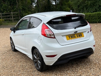 Used Ford Fiesta 2016 for sale - 78377289: Photo