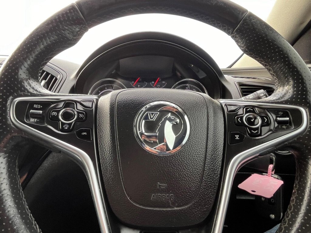Used Vauxhall Insignia 2015 for sale - 76386632: Photo 19