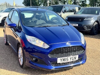 Used Ford Fiesta 2015 for sale - 79543496: Photo