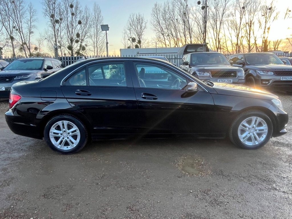 Used Mercedes-Benz C Class 2013 for sale - 77269107: Photo 16