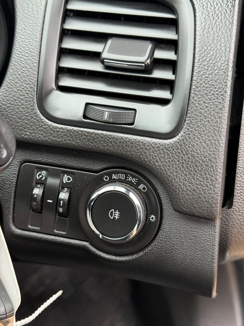 Used Vauxhall Insignia 2017 for sale - 76783437: Photo 26