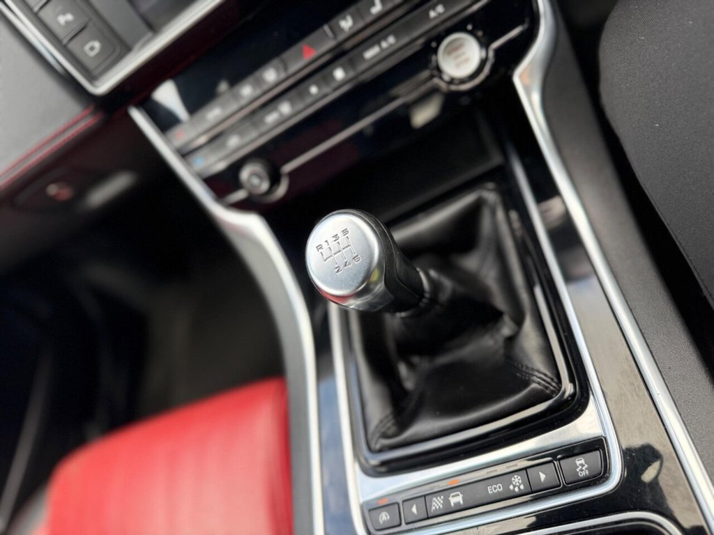 Used Jaguar XE 2016 for sale - 78008888: Photo 20