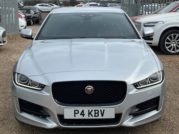Used Jaguar XE 2016 for sale - 78008888: Photo