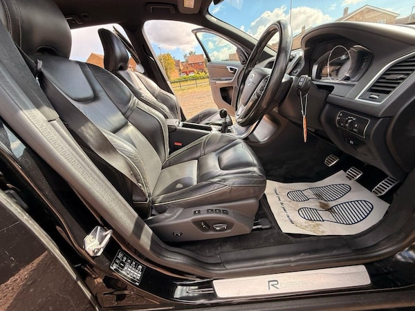 Used Volvo XC60 2016 for sale - 75320982: Photo 17