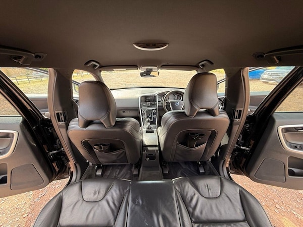 Used Volvo XC60 2016 for sale - 75320982: Photo 35