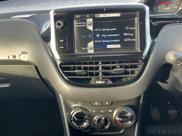 Used Peugeot 208 2014 for sale - 75136225: Photo 15