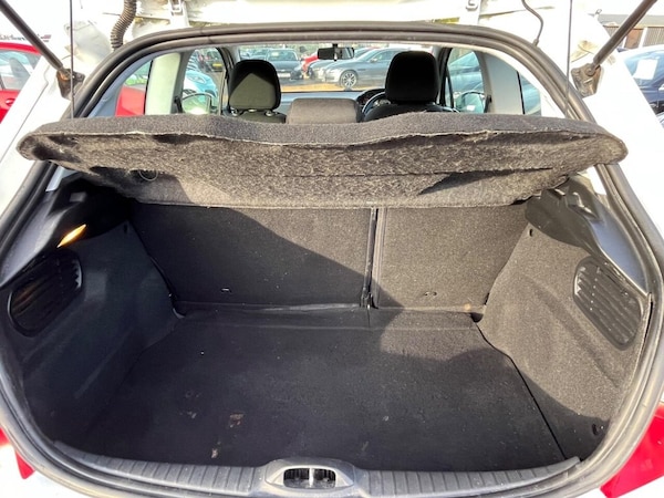 Used Peugeot 208 2014 for sale - 75136225: Photo 20