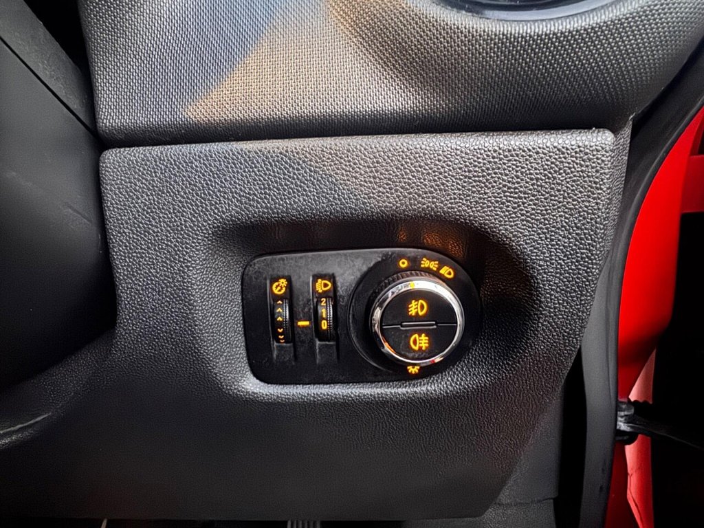 Used Vauxhall Corsa 2012 for sale - 76487006: Photo 23