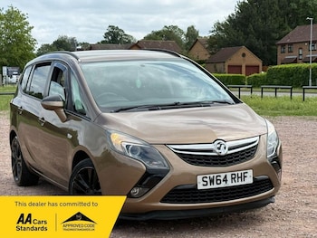 Used Vauxhall Zafira Tourer 2015 for sale - 78875295: Photo