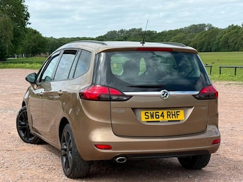 Used Vauxhall Zafira Tourer 2015 for sale - 78875295: Photo
