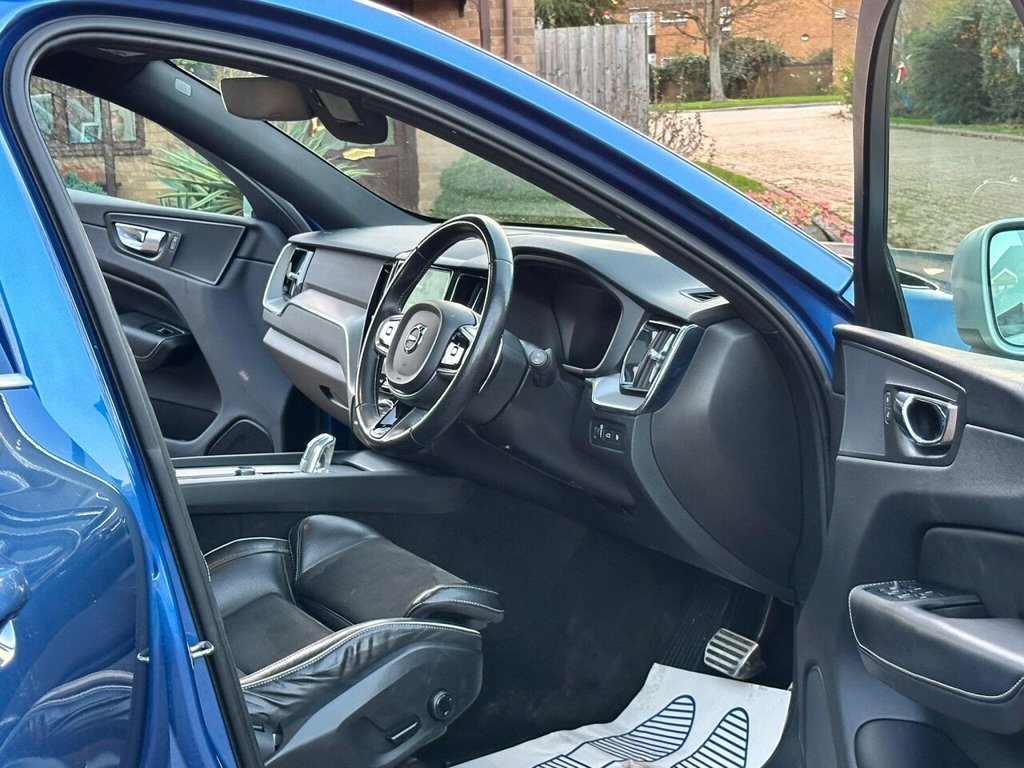 Used Volvo XC60 2018 for sale - 76610329: Photo 14