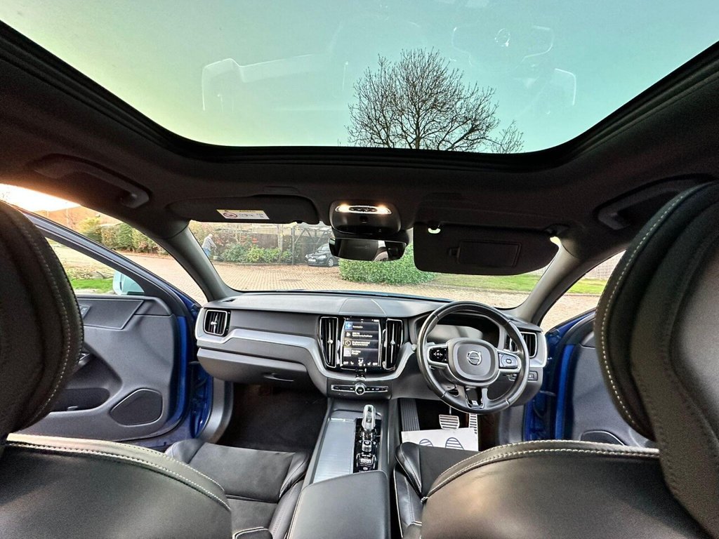 Used Volvo XC60 2018 for sale - 76610329: Photo 15