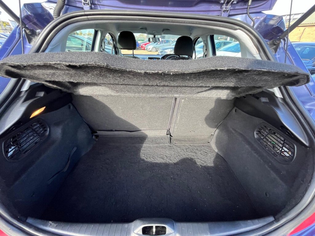 Used Peugeot 208 2014 for sale - 76386232: Photo 17