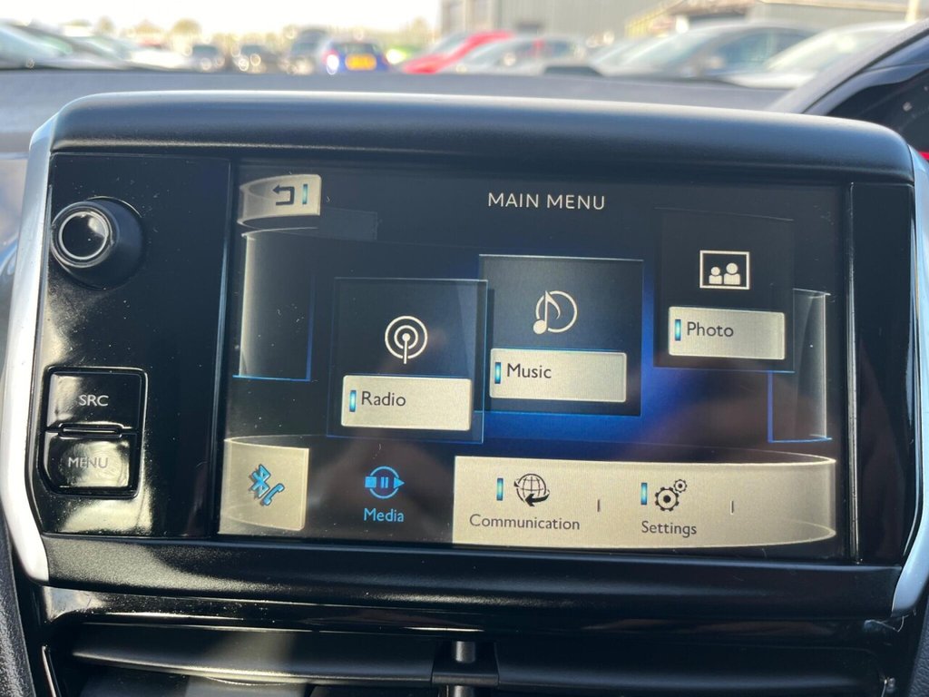 Used Peugeot 208 2014 for sale - 76386232: Photo 18