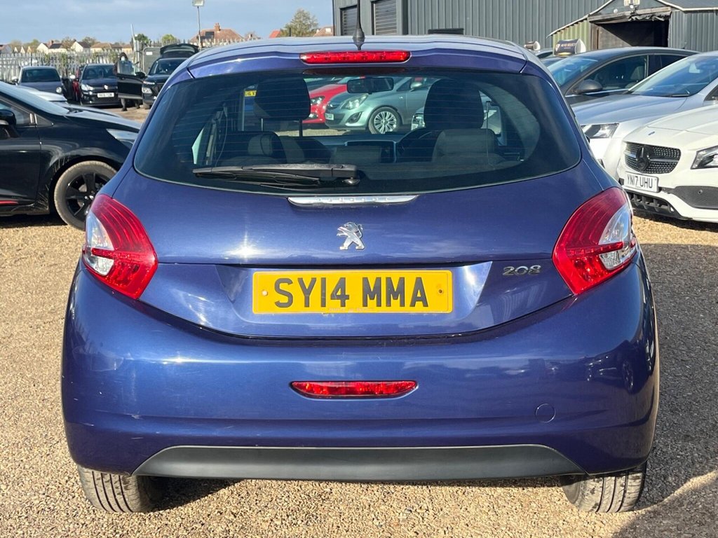 Used Peugeot 208 2014 for sale - 76386232: Photo 19