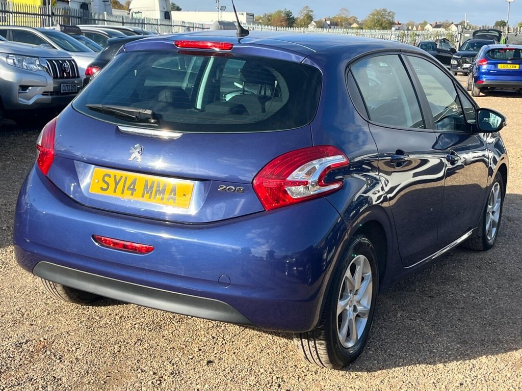 Used Peugeot 208 2014 for sale - 76386232: Photo 5