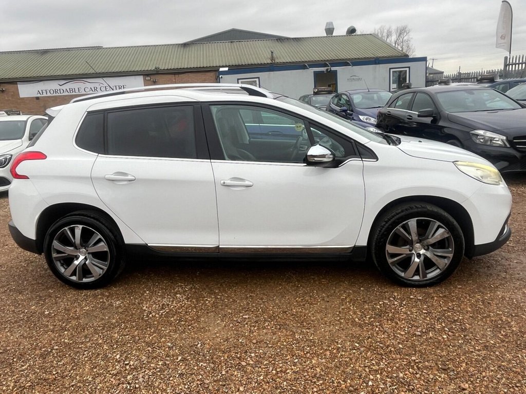 Used Peugeot 2008 2014 for sale - 76563365: Photo 17