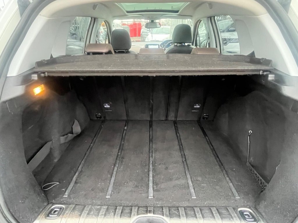 Used Peugeot 2008 2014 for sale - 76563365: Photo 37