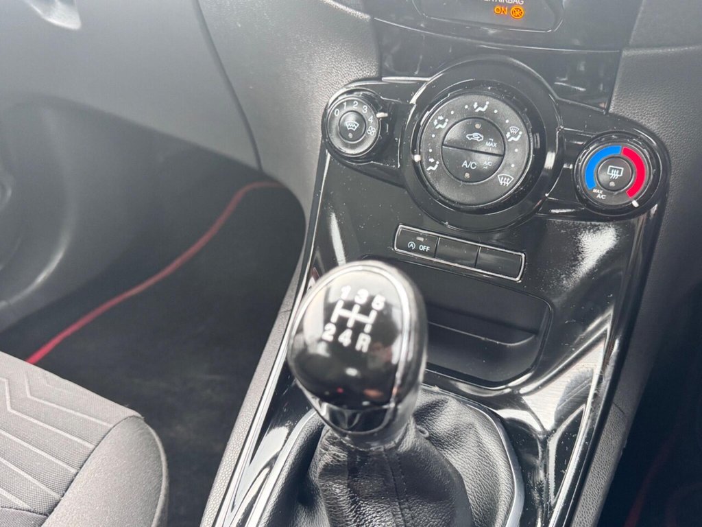 Used Ford Fiesta 2015 for sale - 77588278: Photo 33