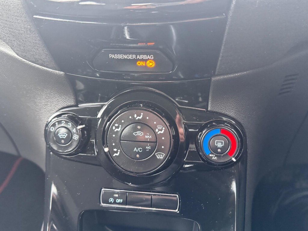 Used Ford Fiesta 2015 for sale - 77588278: Photo 34