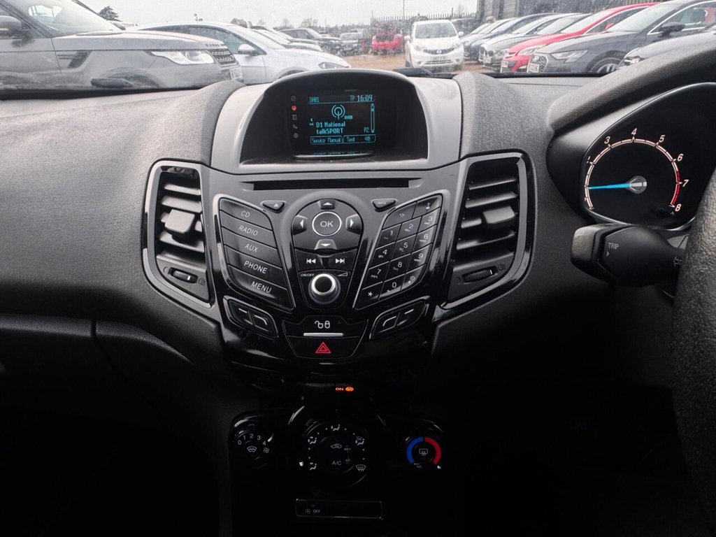 Used Ford Fiesta 2015 for sale - 77588278: Photo 38