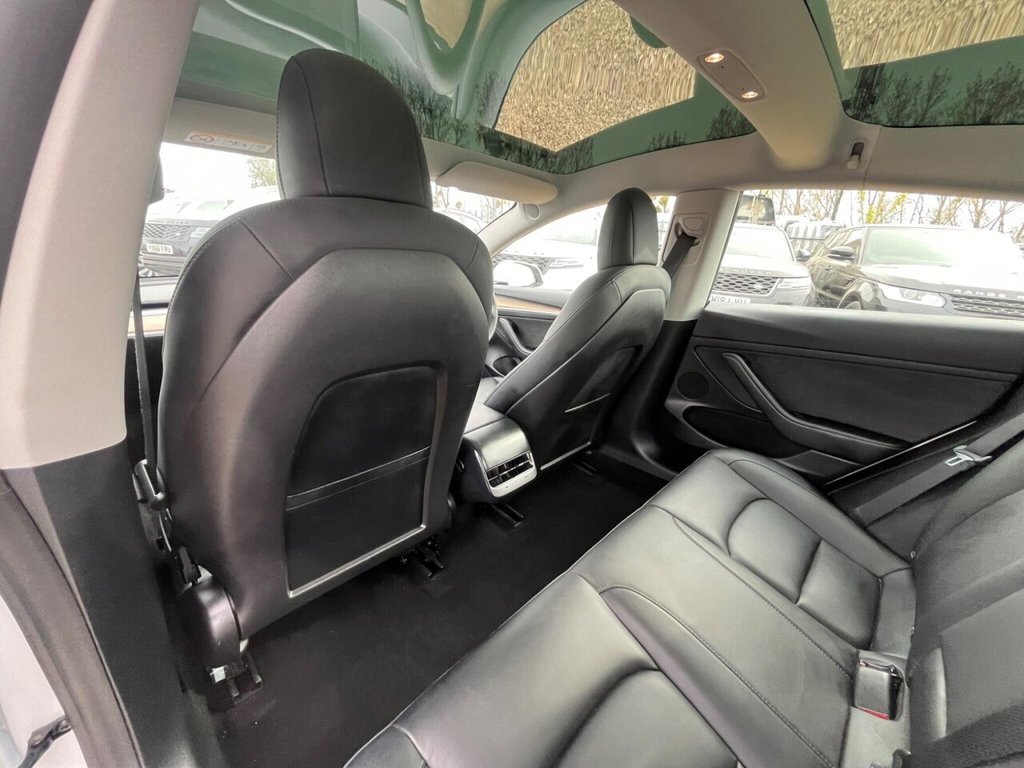 Used Tesla Model 3 2021 for sale - 78206525: Photo 30