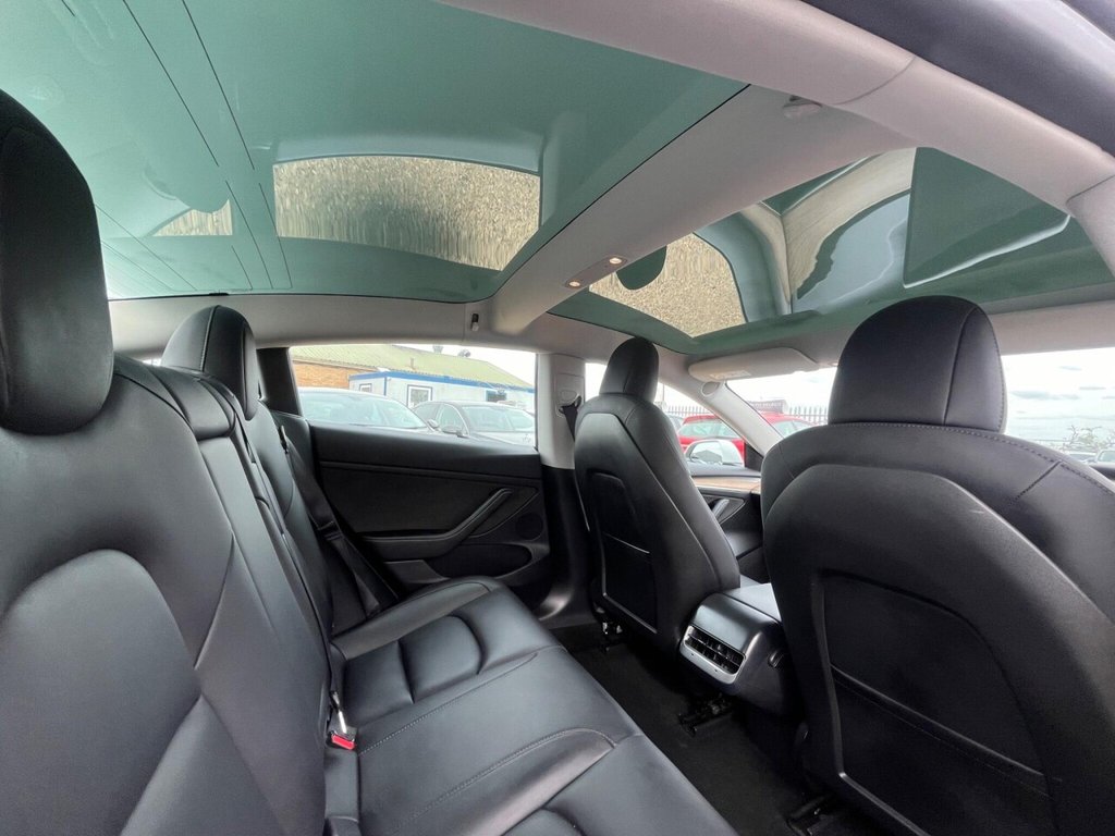 Used Tesla Model 3 2021 for sale - 78206525: Photo 32