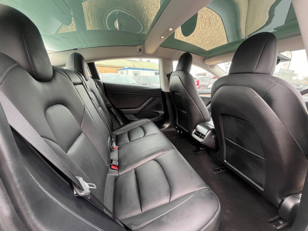 Used Tesla Model 3 2021 for sale - 78206525: Photo 33