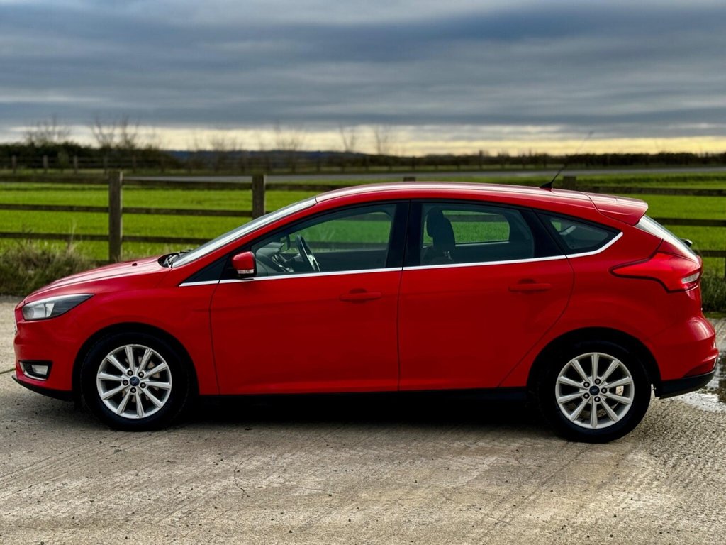 Used Ford Focus 2015 for sale - 76642483: Photo 16