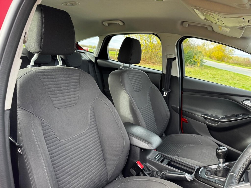 Used Ford Focus 2015 for sale - 76642483: Photo 27