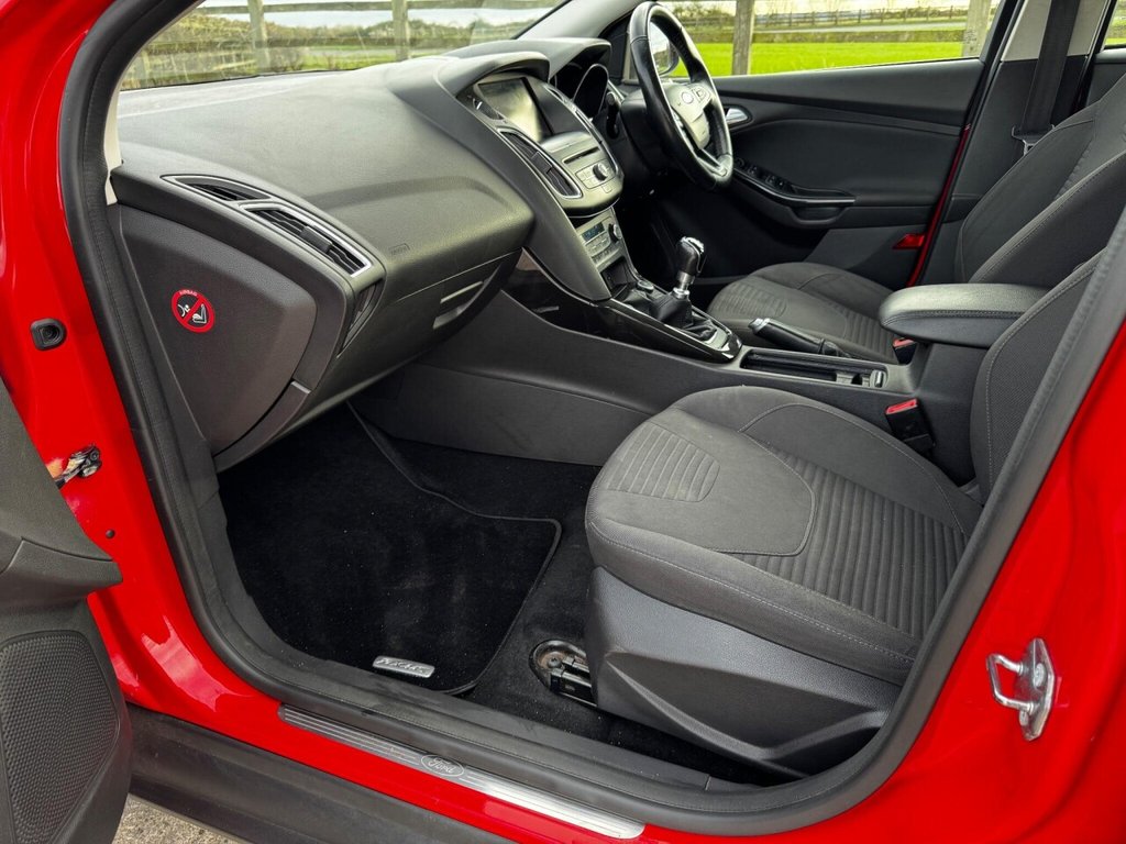 Used Ford Focus 2015 for sale - 76642483: Photo 45