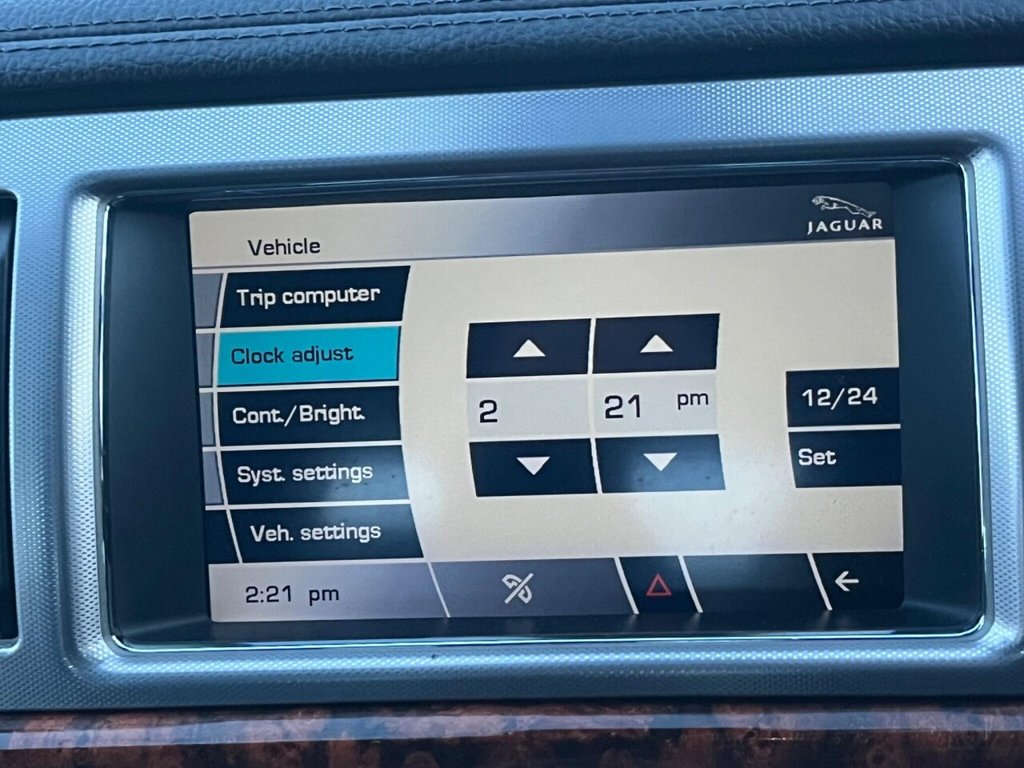 Used Jaguar XF 2010 for sale - 77668984: Photo 34