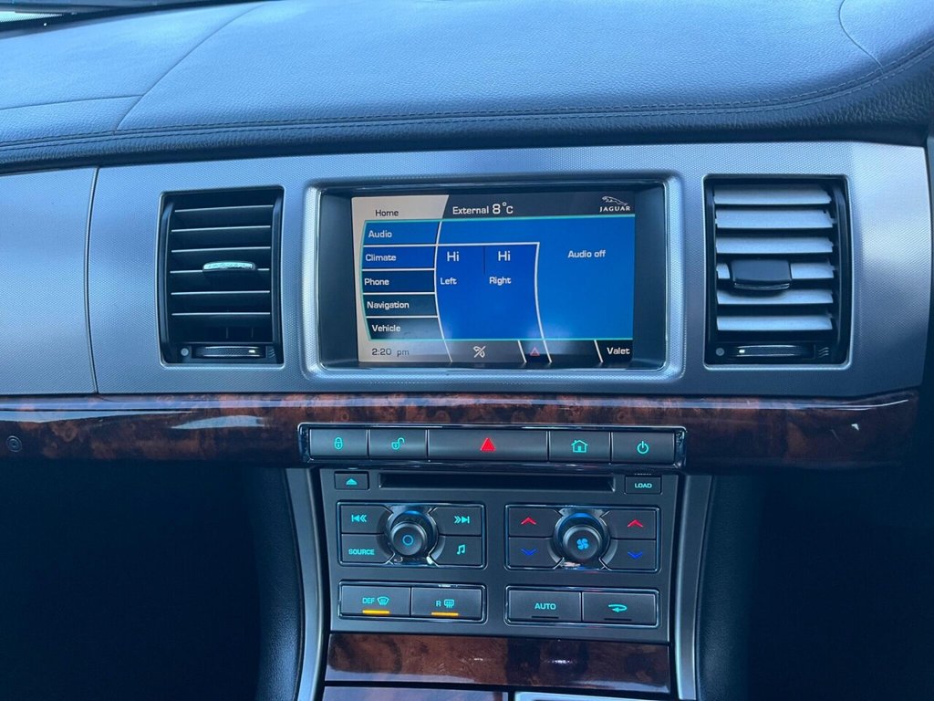 Used Jaguar XF 2010 for sale - 77668984: Photo 38