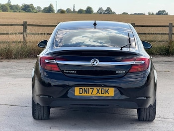 Used Vauxhall Insignia 2017 for sale - 78413924: Photo
