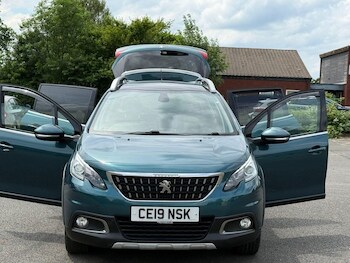 Used Peugeot 2008 2019 for sale - 78974903: Photo