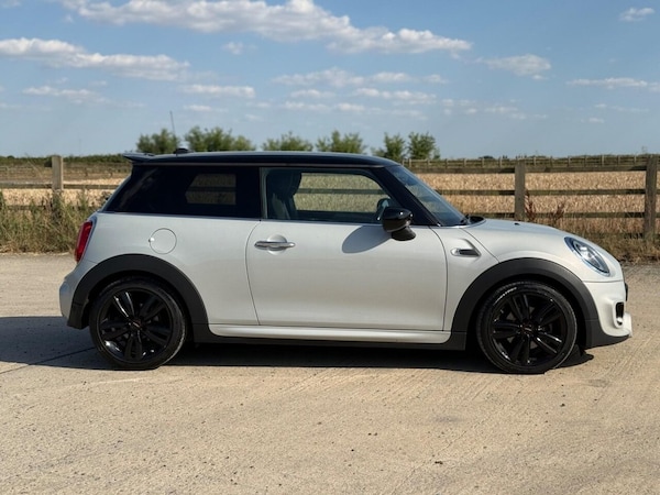 Used MINI Hatch 2020 for sale - 75236340: Photo 10