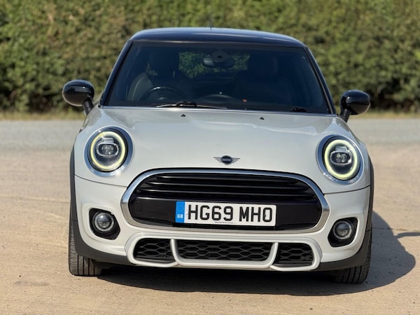 Used MINI Hatch 2020 for sale - 75236340: Photo 2