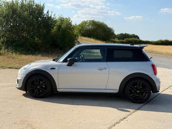 Used MINI Hatch 2020 for sale - 75236340: Photo 6