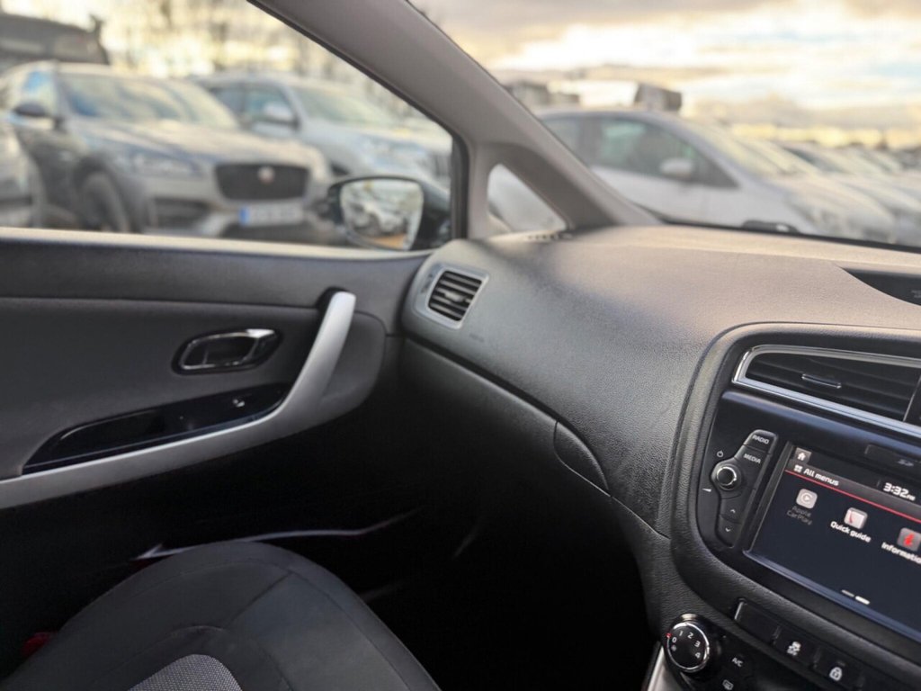 Used Kia Ceed 2017 for sale - 76345670: Photo 16
