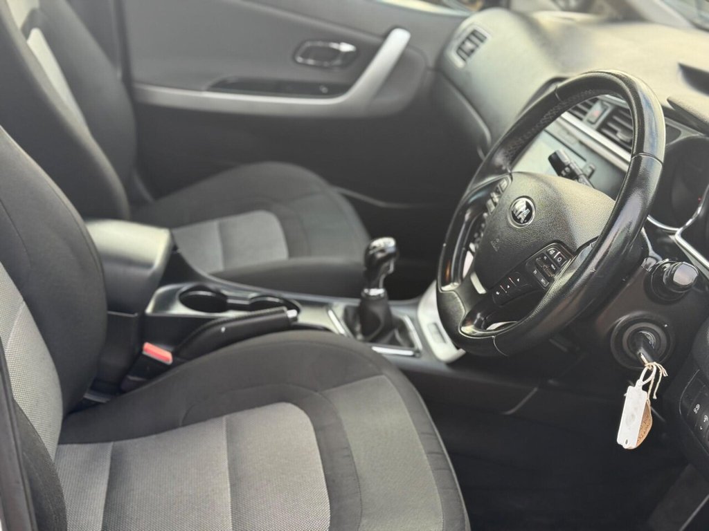 Used Kia Ceed 2017 for sale - 76345670: Photo 17