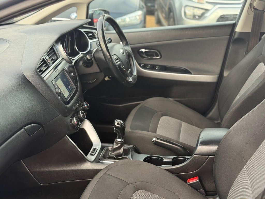 Used Kia Ceed 2017 for sale - 76345670: Photo 46