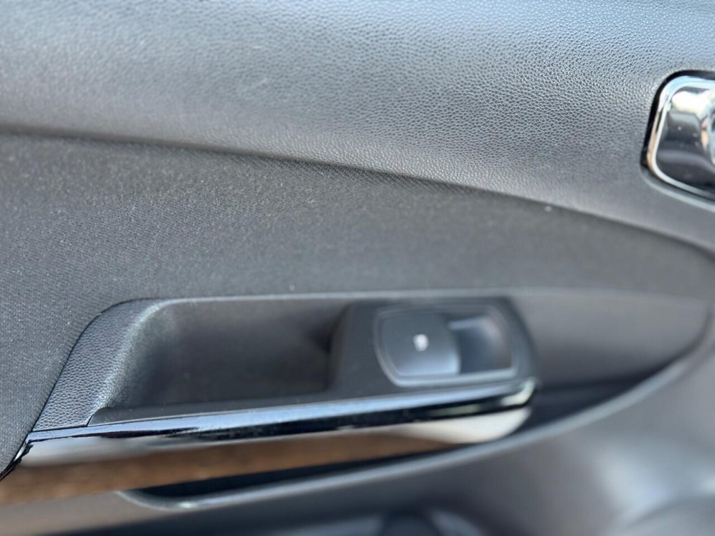 Used Vauxhall Corsa 2010 for sale - 77313620: Photo 34