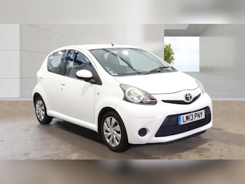 Used Toyota AYGO 2013 for sale - 78377318: Photo