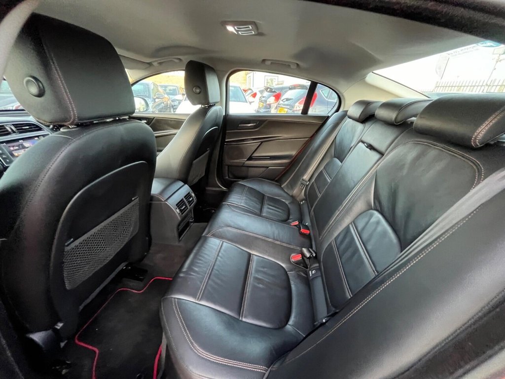 Used Jaguar XE 2015 for sale - 77280697: Photo 25