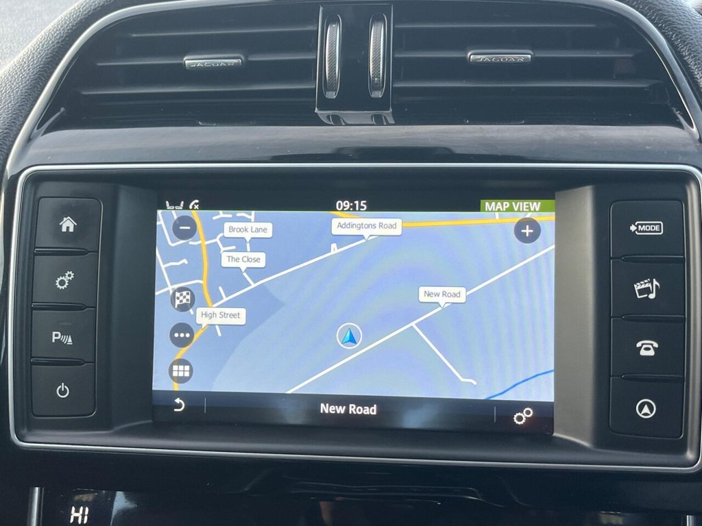 Used Jaguar XE 2015 for sale - 77280697: Photo 35