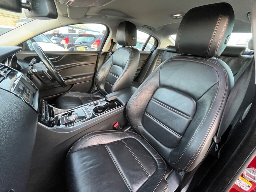 Used Jaguar XE 2015 for sale - 77280697: Photo 44