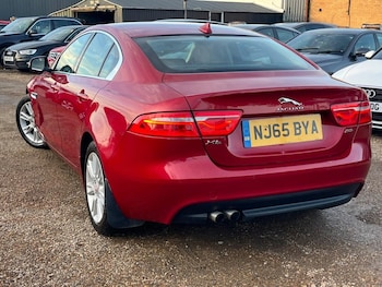Used Jaguar XE 2015 for sale - 77280697: Photo