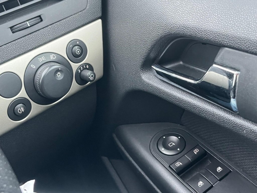 Used Vauxhall Astra 2007 for sale - 77995299: Photo 26