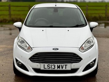 Used Ford Fiesta 2013 for sale - 77020413: Photo